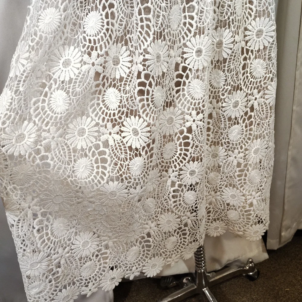 Lady Sharpely Maxi Dress, Vintage,White Lace Beige Lining, ZipUp, Short Sleeve,2 - Picture 13 of 14